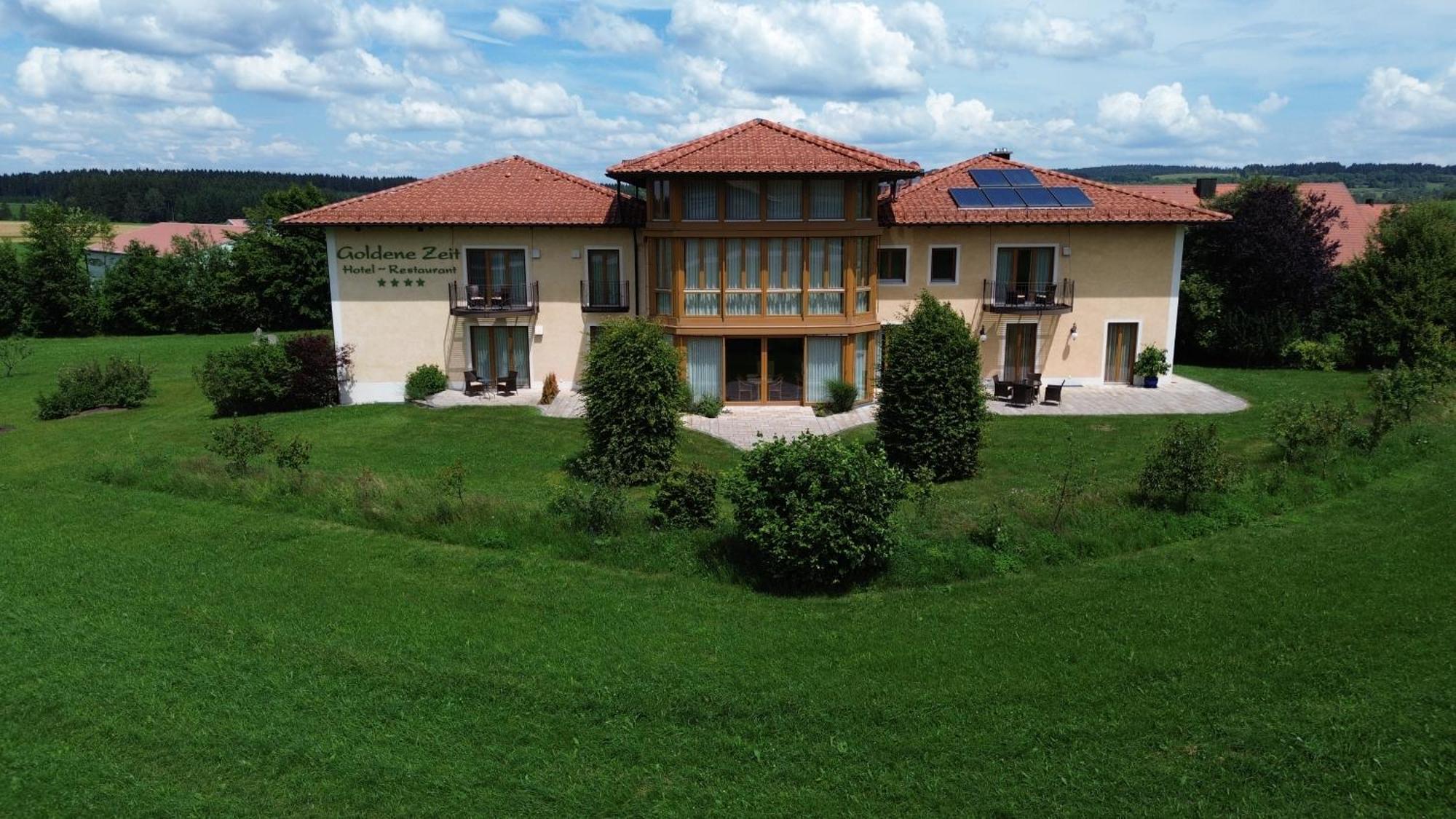 Naturhotel Goldene Zeit Georgenberg Exterior foto